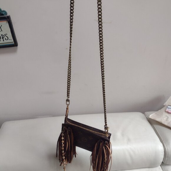 ✨👢💯% Authentic Louis Vuitton Blondie Pochette Vintage Boho Crossbody 👢 ✨ - Picture 3 of 11